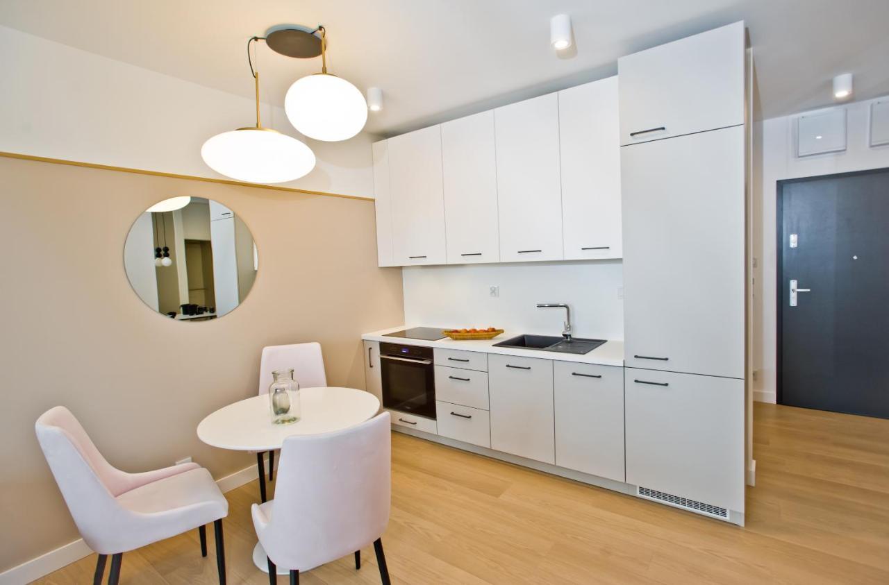 Aqua Apartments-aqua Park No Limit, Parking Apartment